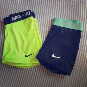 Women’s Nike Pro Shorts Small-Neon Spring Workout